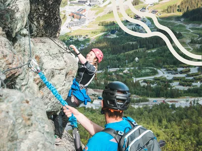 Via ferrata 7b med linjer