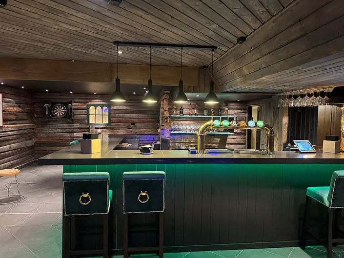 Bar 1