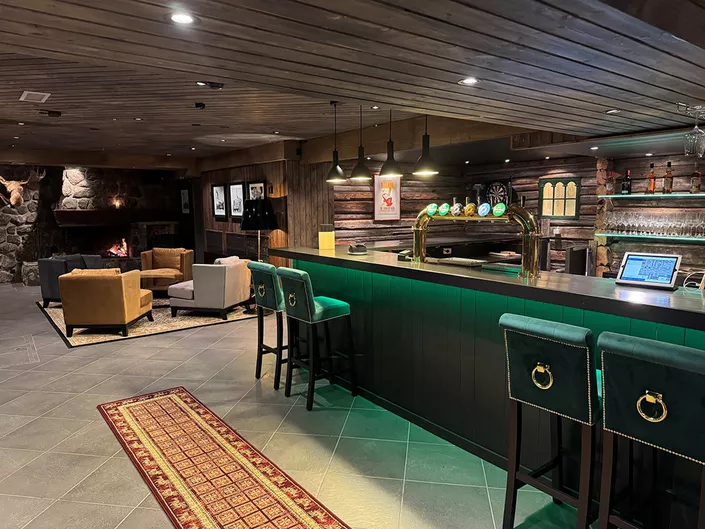 Bar 3